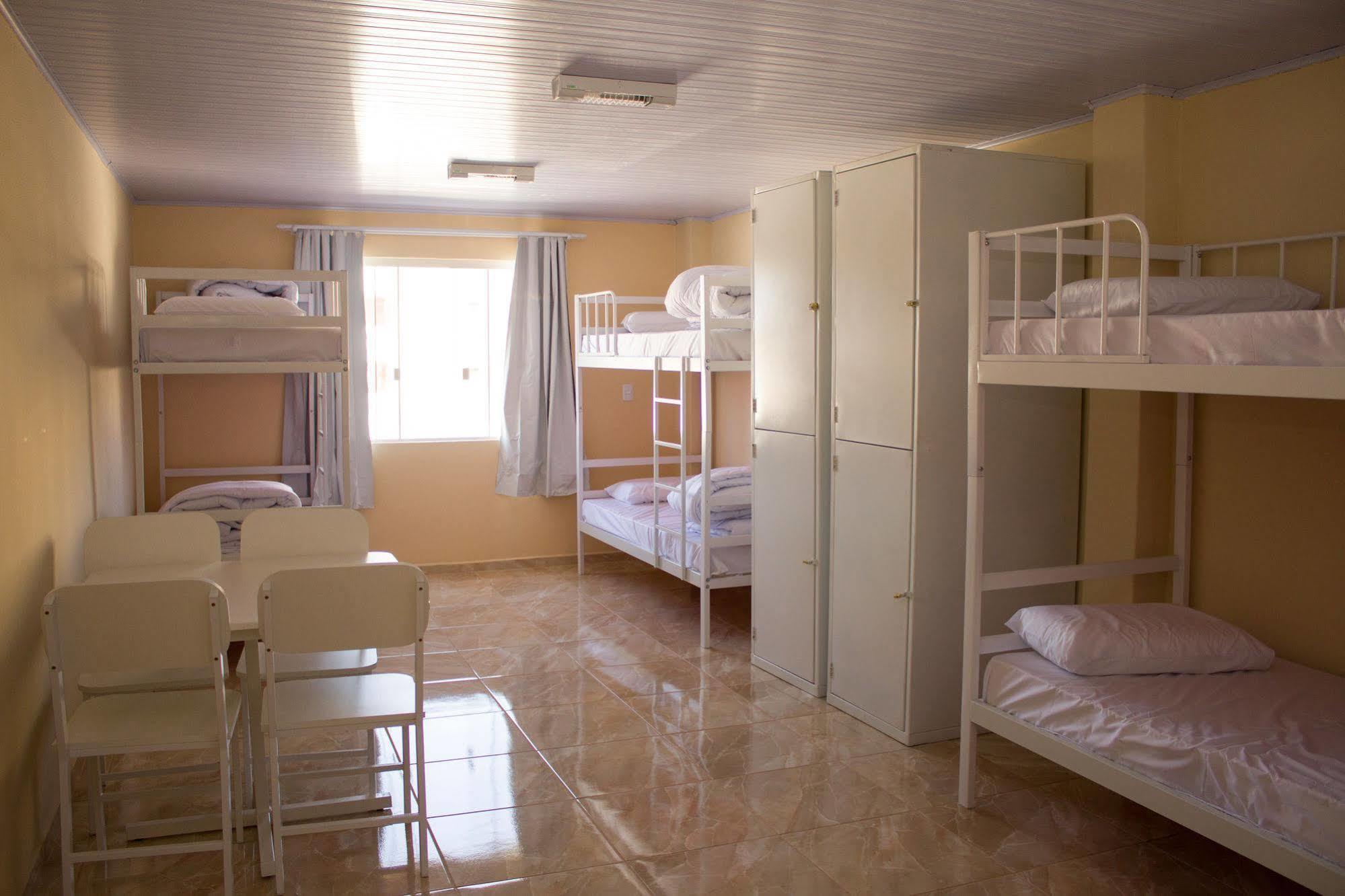 Hostel Solluz Curitiba Buitenkant foto